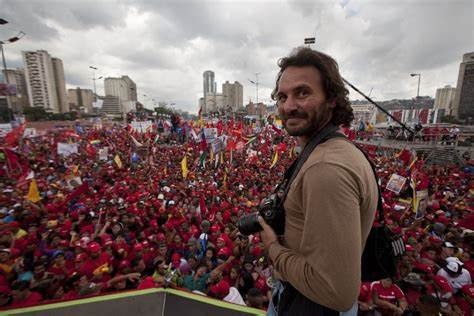 El increíble caso del fotógrafo argentino que quedó detenido en Venezuela (LATINOAMÉRICA)